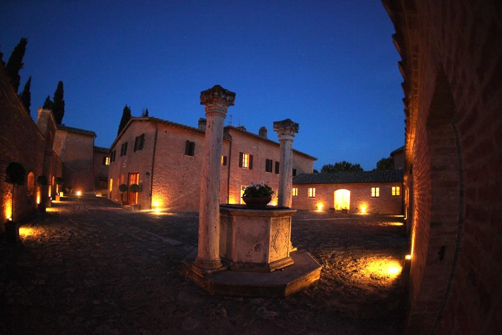 Castello Di Leonina Relais - Adults Only Hotel Siena Eksteriør billede