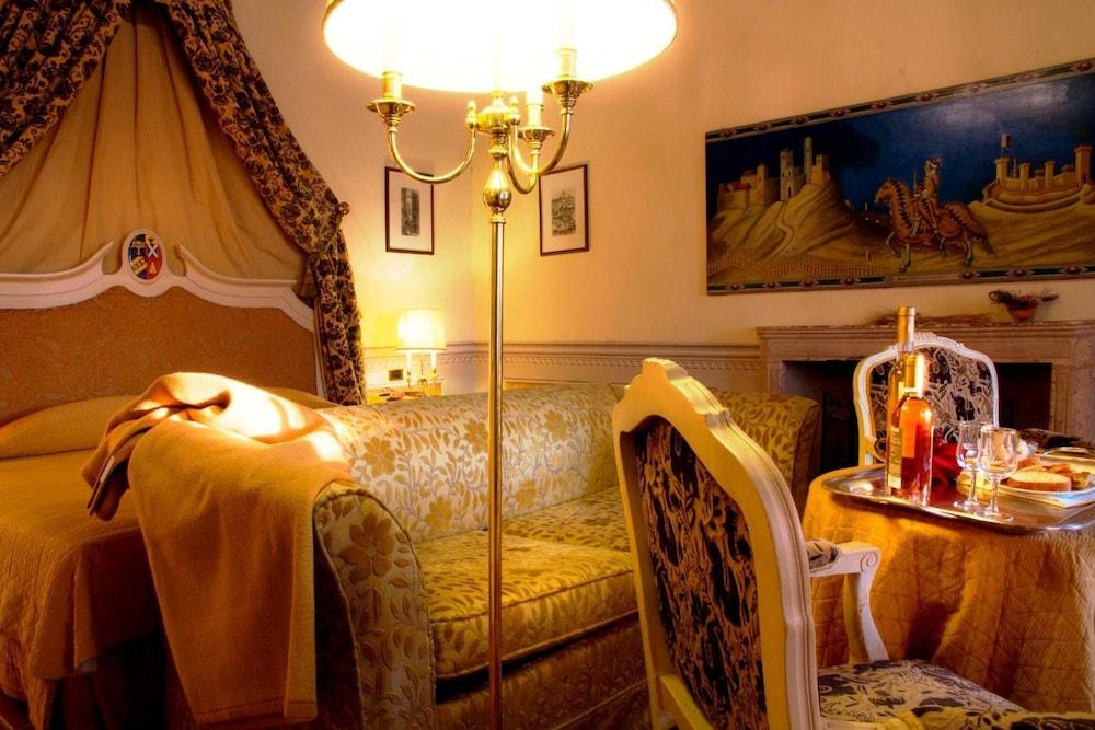 Castello Di Leonina Relais - Adults Only Hotel Siena Eksteriør billede