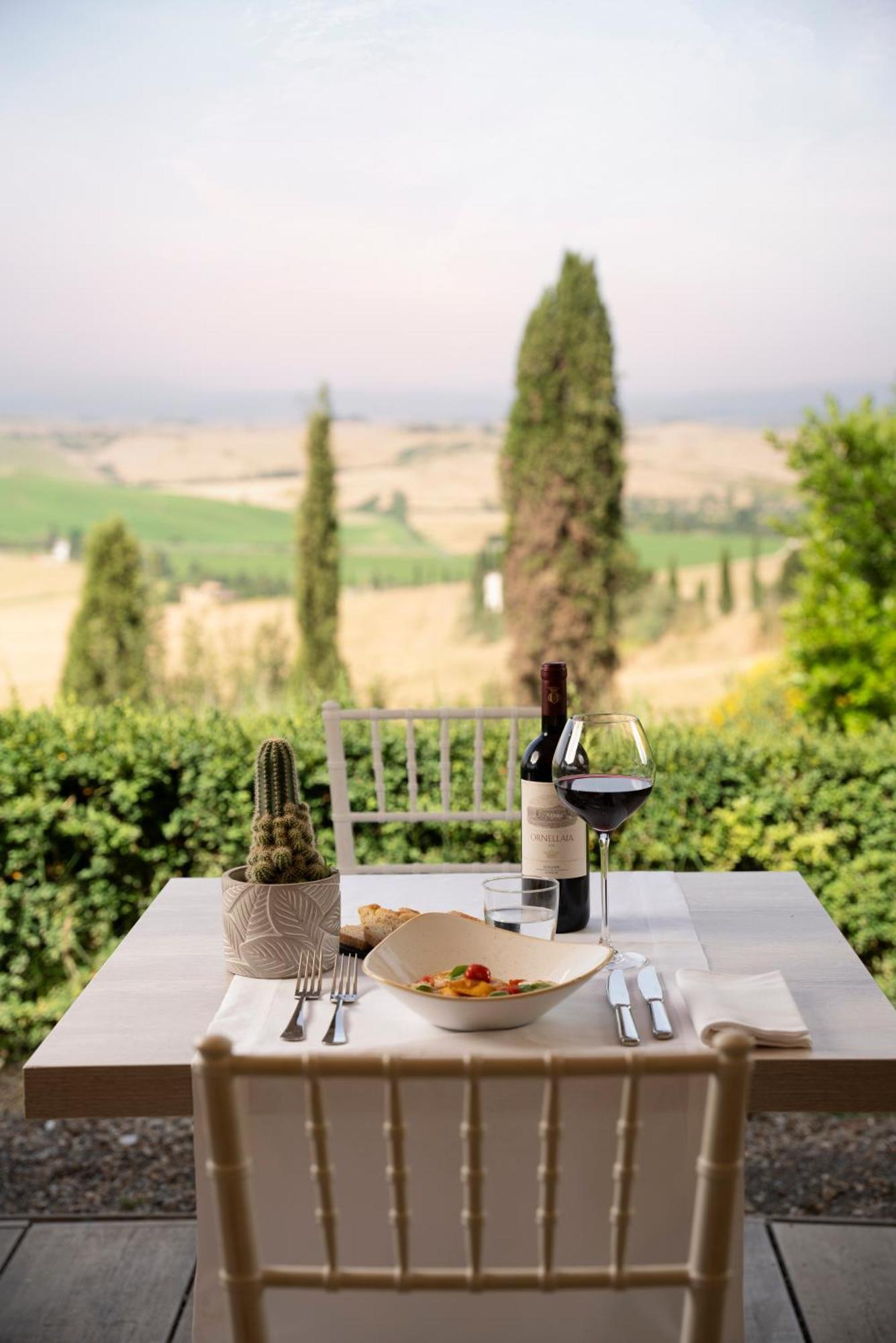 Castello Di Leonina Relais - Adults Only Hotel Siena Eksteriør billede
