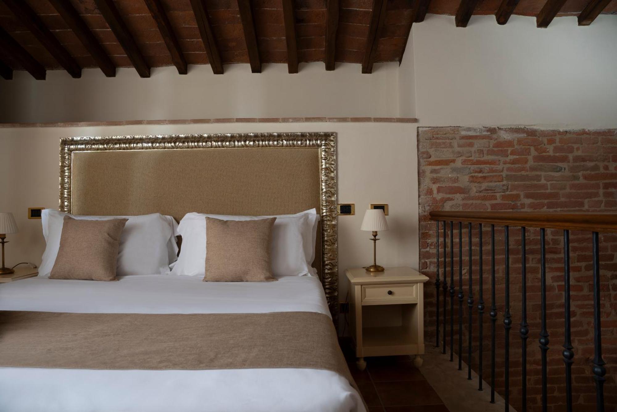 Castello Di Leonina Relais - Adults Only Hotel Siena Eksteriør billede