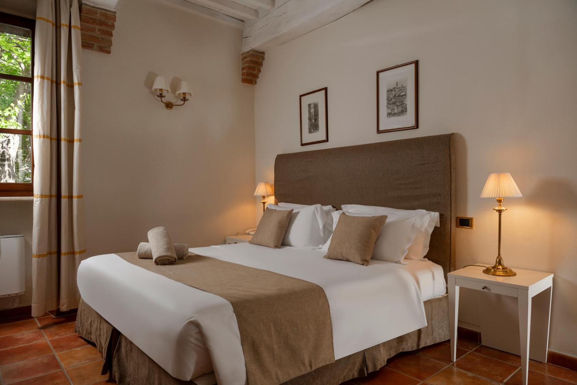 Castello Di Leonina Relais - Adults Only Hotel Siena Eksteriør billede